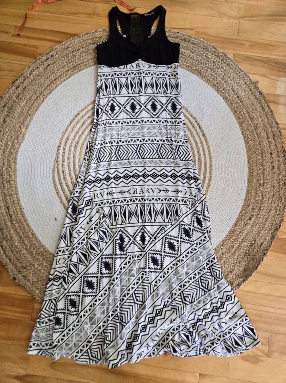 Karv Black & White Aztec Print Racerback Maxi Dress Boho Chic Streetwear Gypsy S